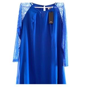 Women’s shift dress